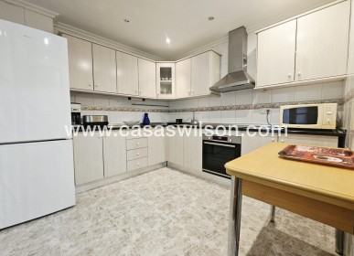 Sale - Apartment - Torrevieja - Estacion De Autobuses