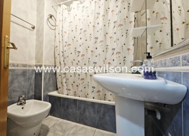 Sale - Apartment - Torrevieja - Estacion De Autobuses