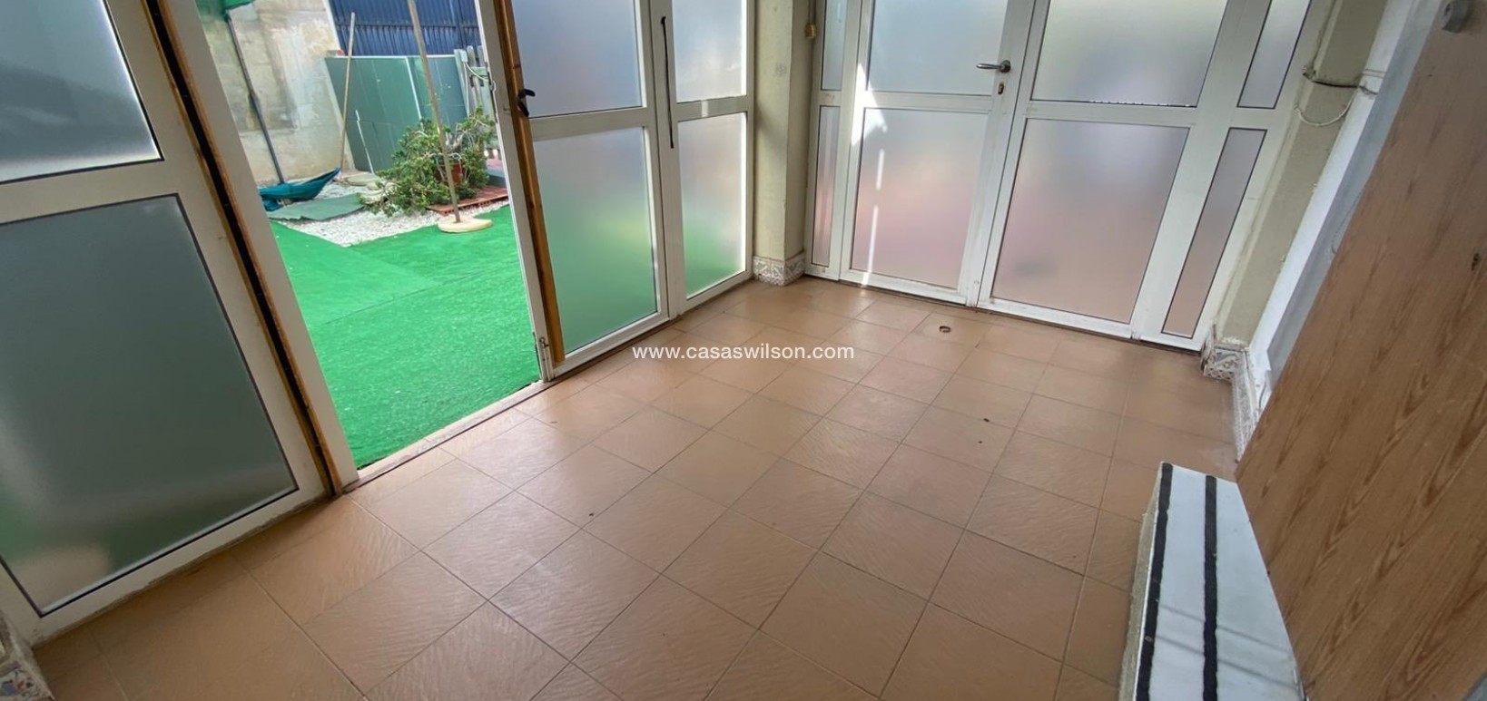 Sale - Bungalow - Torrevieja - Torretas