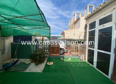 Sale - Bungalow - Torrevieja - Torretas