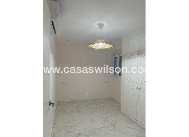 Sale - Appartement - Torrevieja - Centro