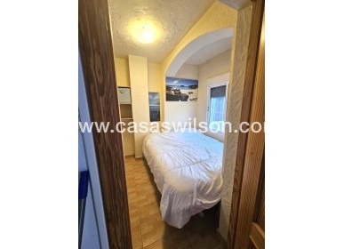 Venta - Bungalow - Torrevieja - Los Balcones