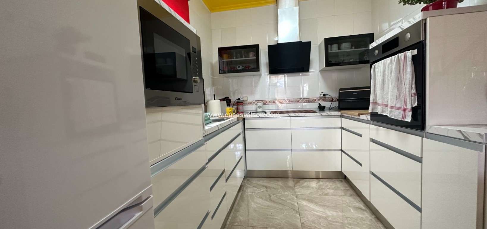 Venta - Adosado - Bigastro