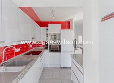 Venta - Chalet - Orihuela Costa - Costa Blanca