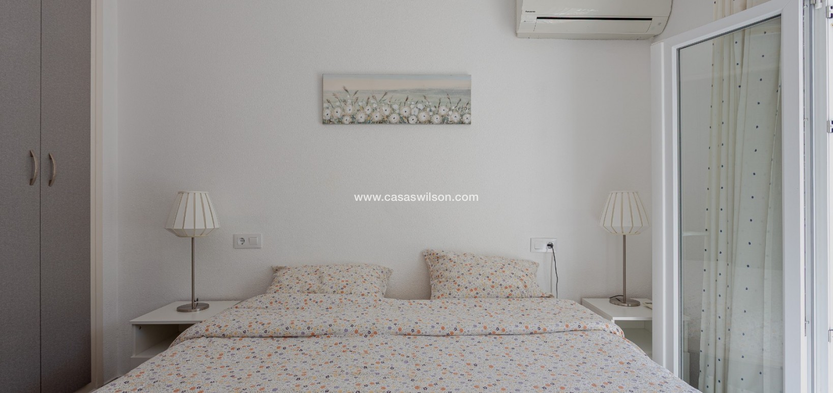 Venta - Chalet - Orihuela Costa - Costa Blanca