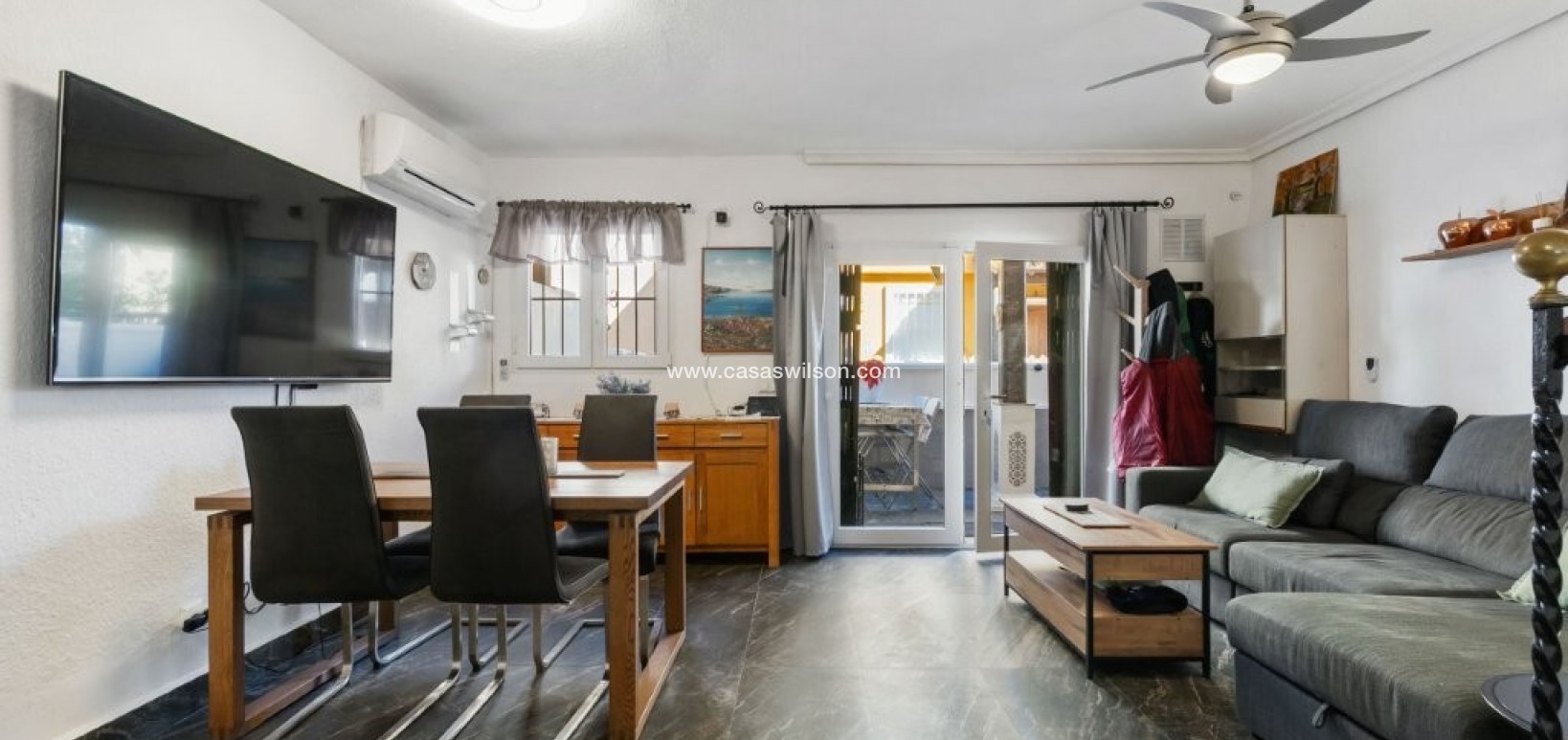 Sale - Townhouse - Torrevieja - 