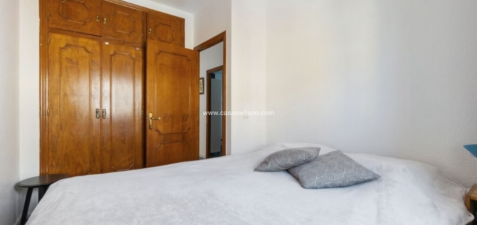 Sale - Townhouse - Torrevieja - 