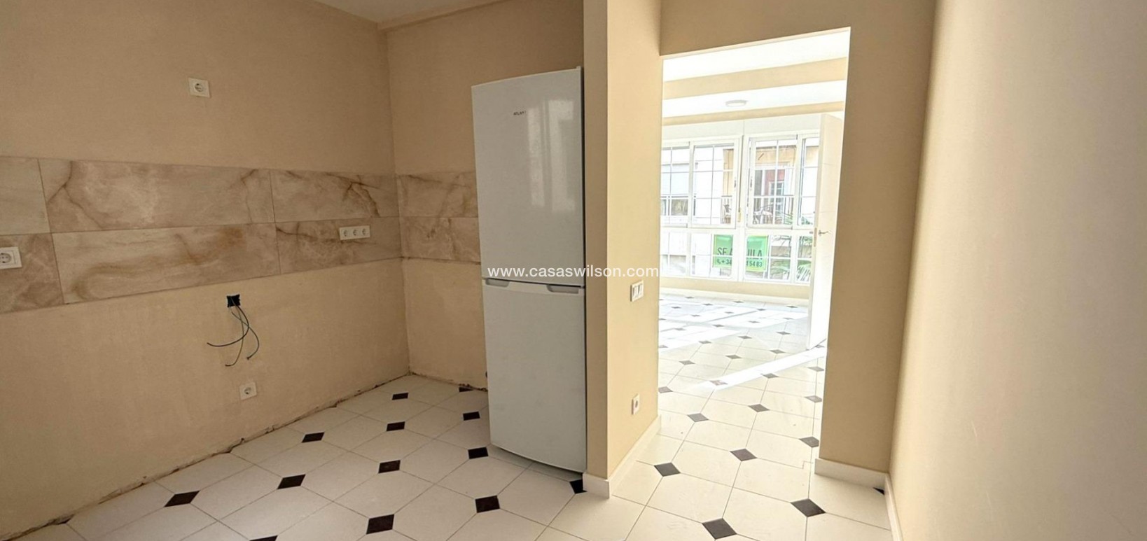 Sale - Apartment - Torrevieja - Centro