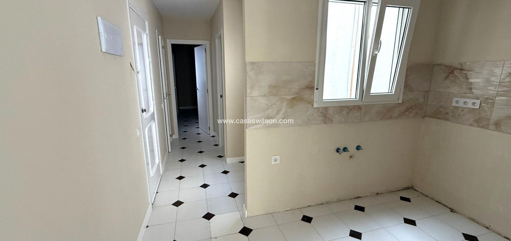 Sale - Apartment - Torrevieja - Centro