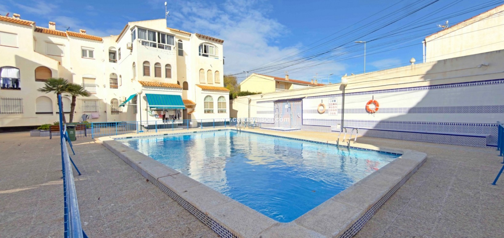 Sale - Apartment - Torrevieja - El Acequión - Los Náufragos