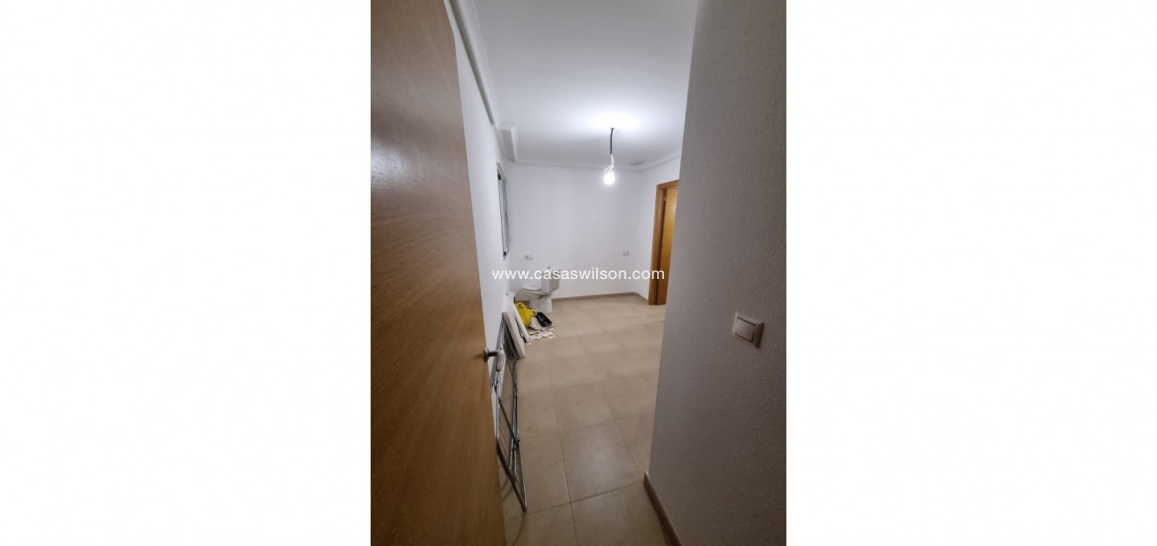 Venta - Apartamento - Torrevieja
