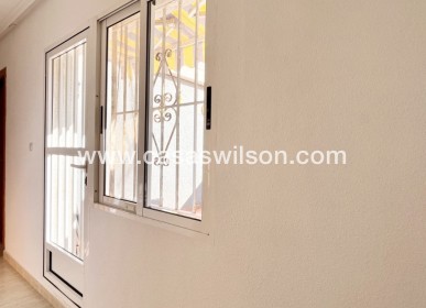 Sale - Townhouse - Torrevieja - La Siesta - El Salado -  Torreta