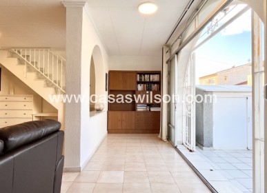 Sale - Townhouse - Torrevieja - Costa Blanca