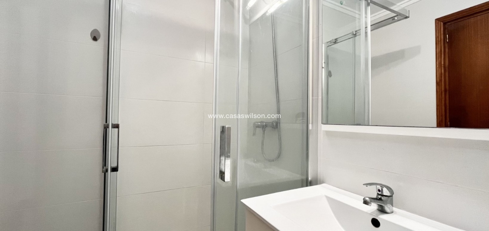 Sale - Townhouse - Torrevieja - Costa Blanca