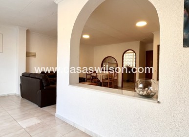 Sale - Townhouse - Torrevieja - Costa Blanca