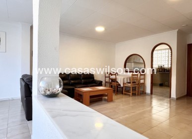 Sale - Townhouse - Torrevieja - Costa Blanca