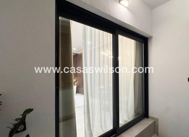 Venta - Apartamento - Torrevieja - Playa de los Locos