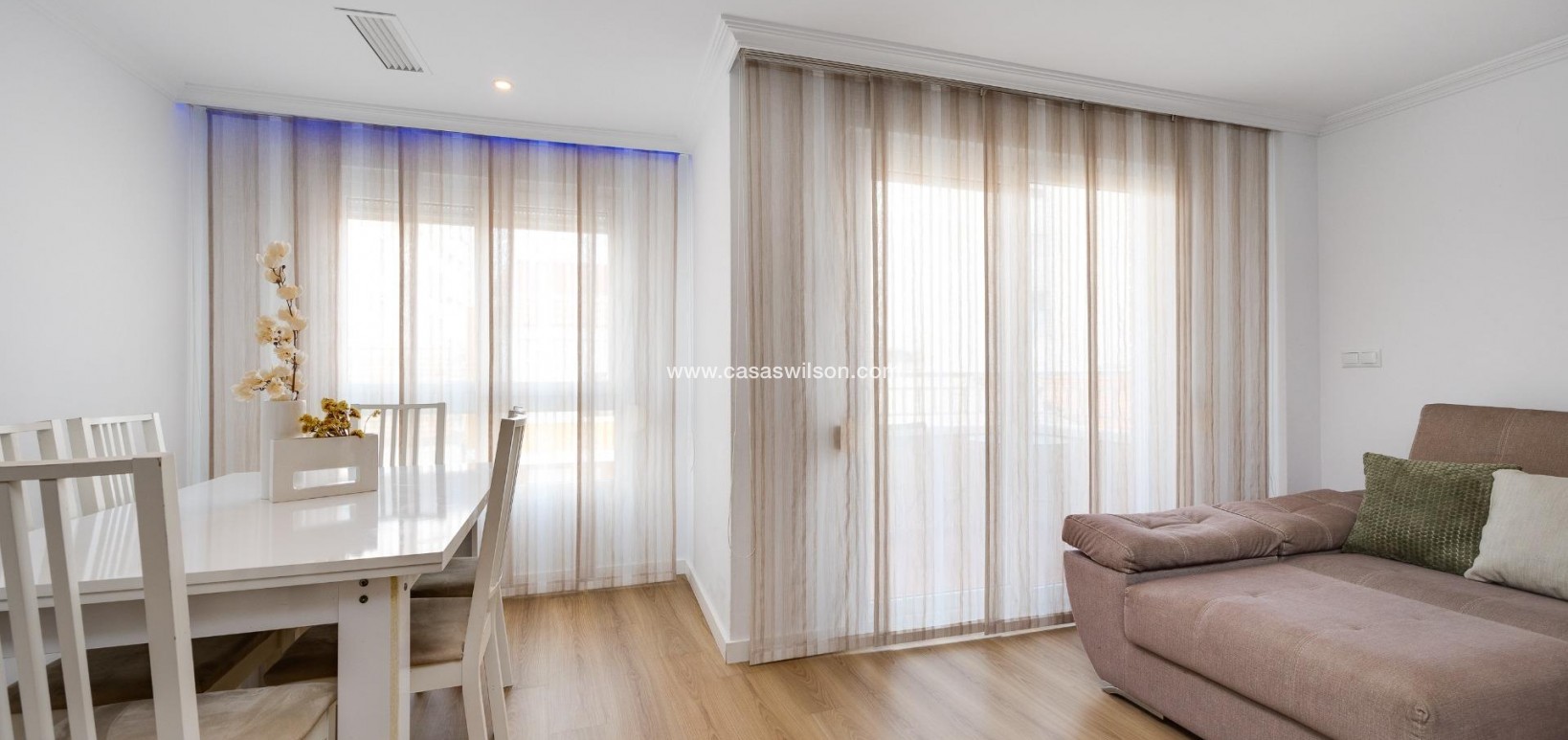 Sale - Apartment - Torrevieja - Centro