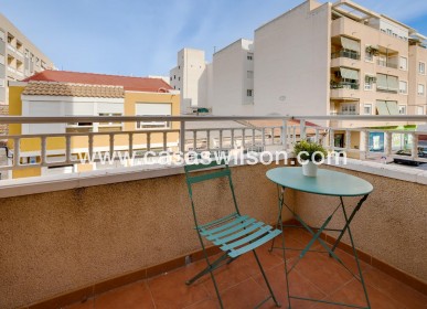 Sale - Apartment - Torrevieja - Centro