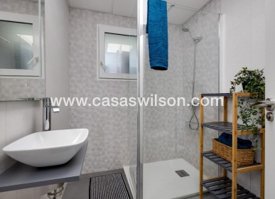 Sale - Apartment - Torrevieja - Centro