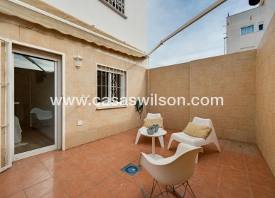 Sale - Apartment - Torrevieja - Centro