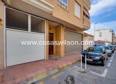 Sale - Apartment - Torrevieja - Centro
