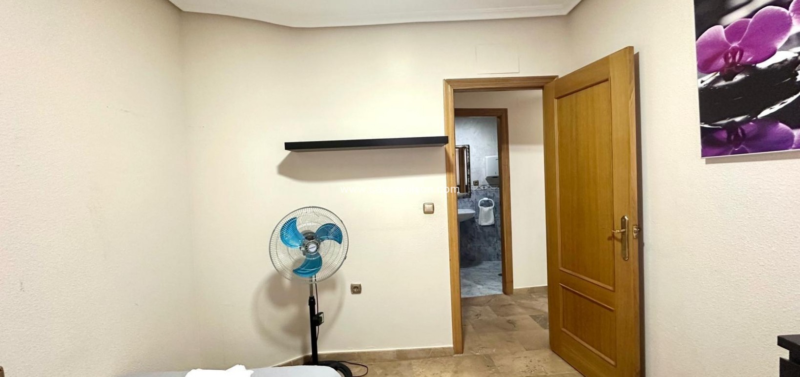 Sale - Appartement - Torrevieja