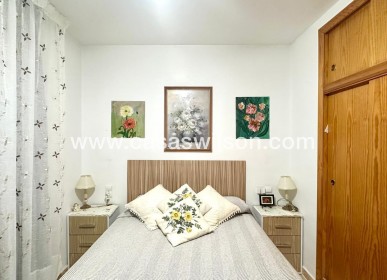 Sale - Appartement - Torrevieja - Centro