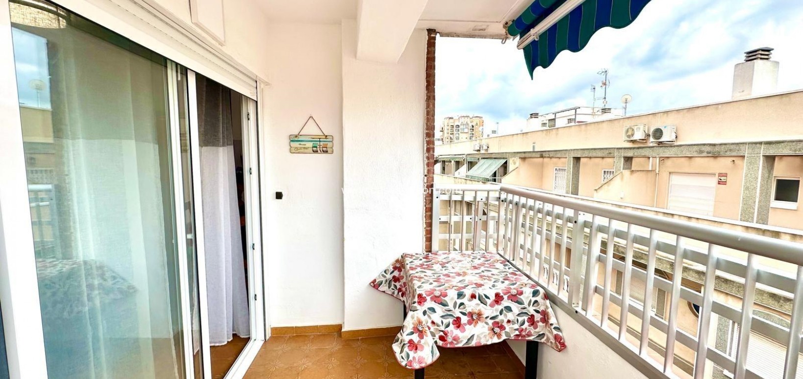 Venta - Apartamento - Torrevieja - Centro