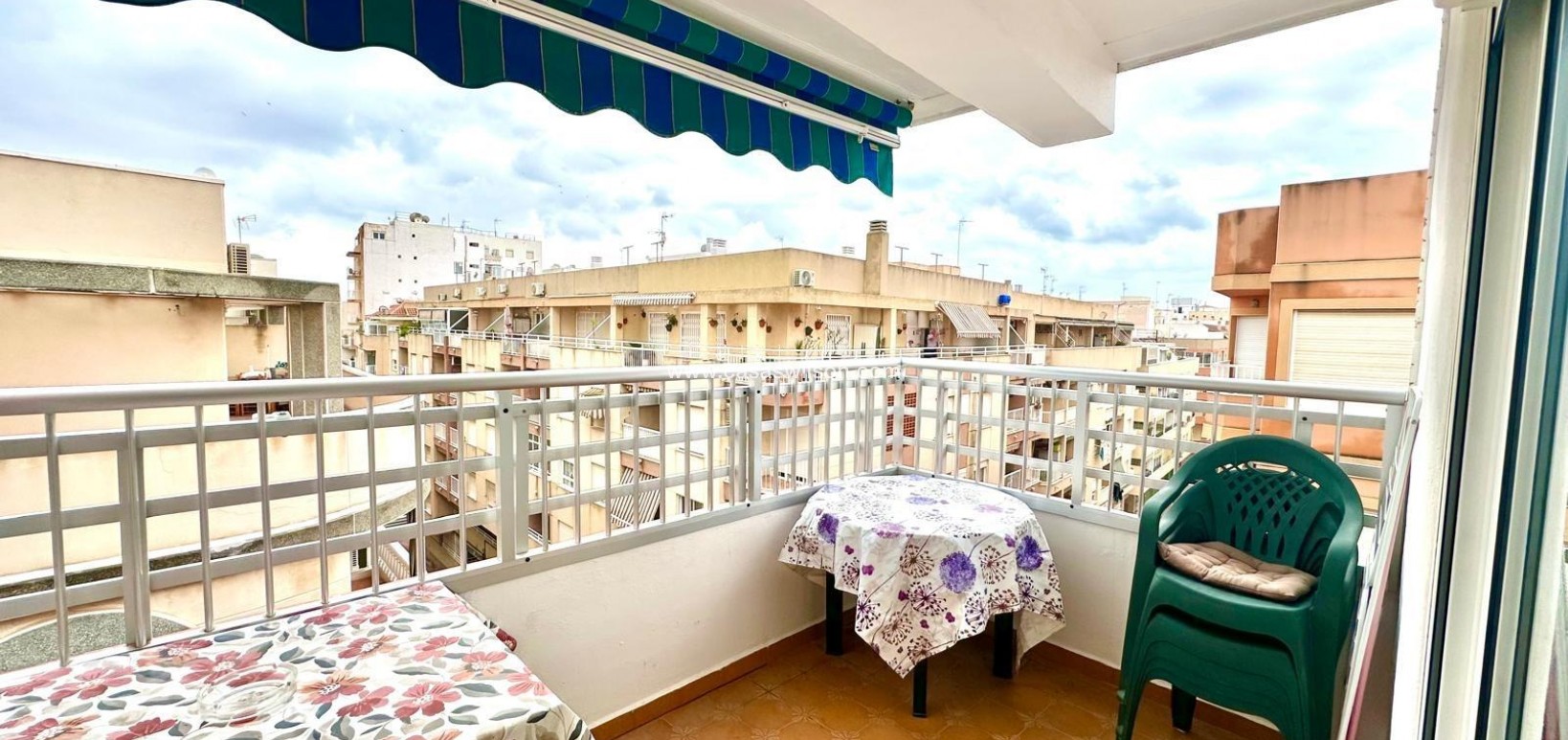 Venta - Apartamento - Torrevieja - Centro