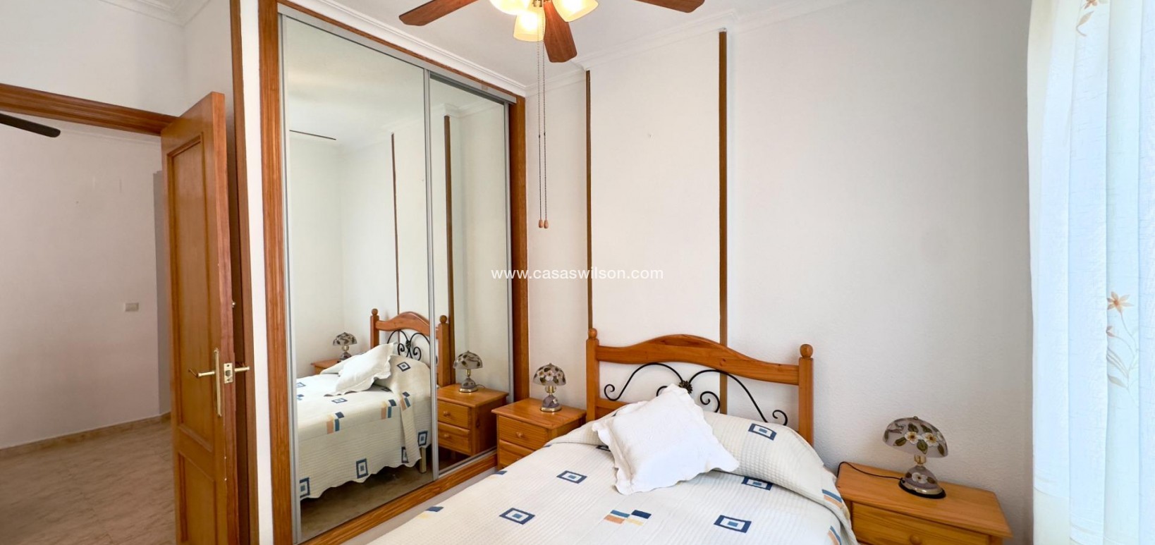 Sale - Apartment - Torrevieja - Centro