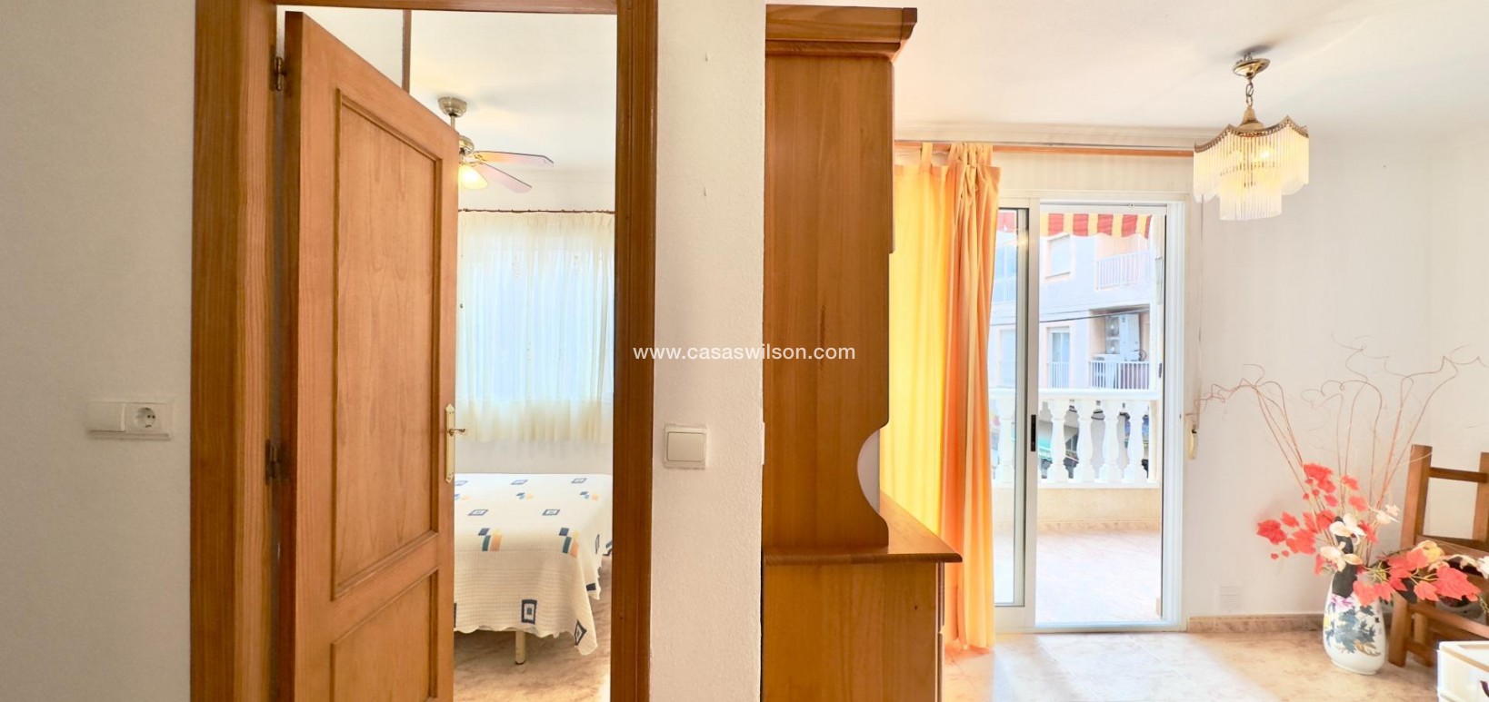 Sale - Apartment - Torrevieja - Centro