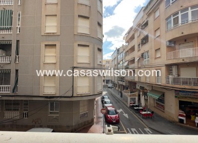 Sale - Apartment - Torrevieja - Centro