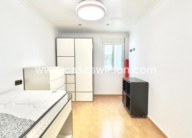 Venta - Apartamento - Torrevieja - Centro