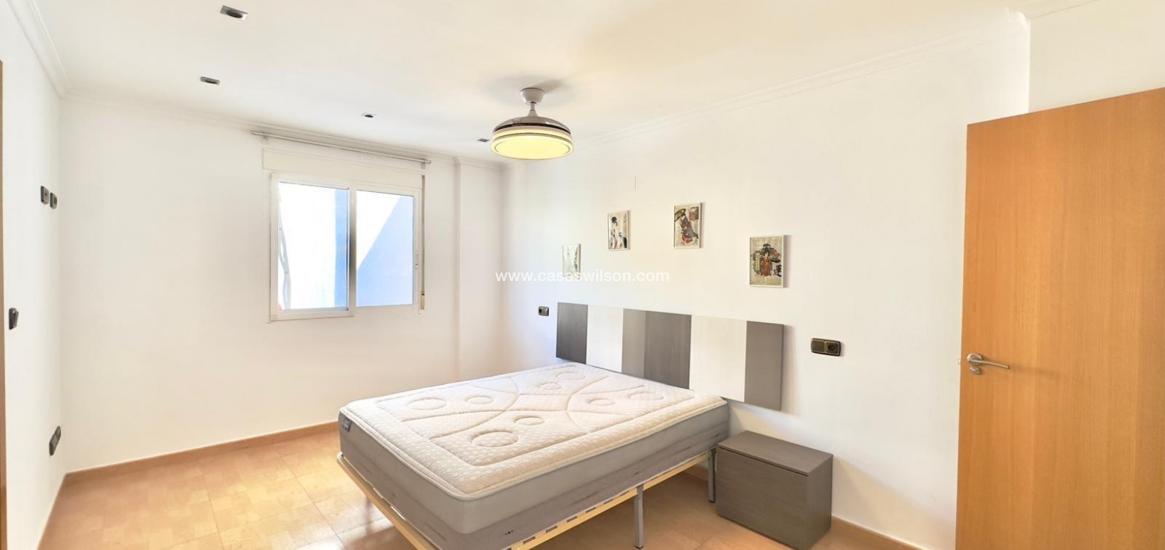 Venta - Apartamento - Torrevieja - Centro