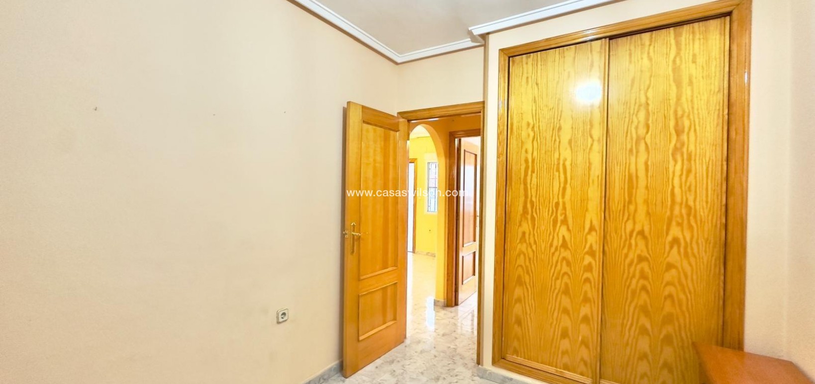 Sale - Apartment - Torrevieja - La Mata pueblo