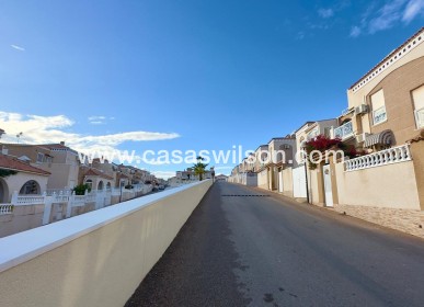 Sale - Bungalow - Torrevieja - Torreblanca