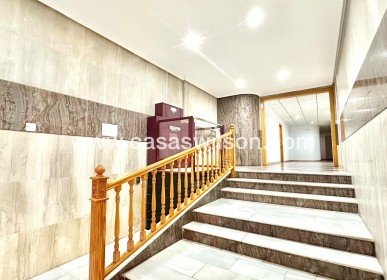 Sale - Apartment - Torrevieja - Centro