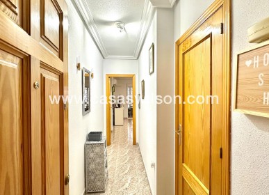 Sale - Apartment - Torrevieja - Centro