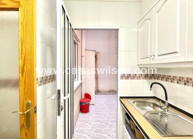 Sale - Apartment - Torrevieja - Centro