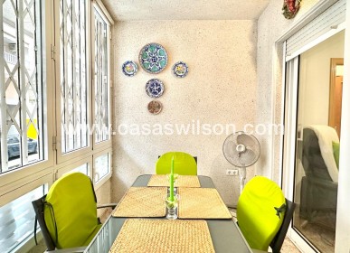 Sale - Apartment - Torrevieja - Centro