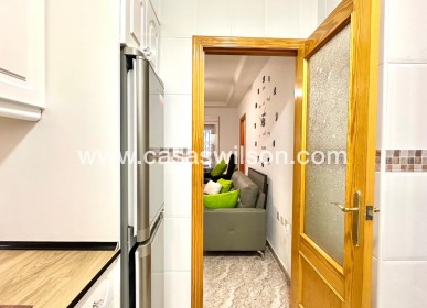 Sale - Apartment - Torrevieja - Centro