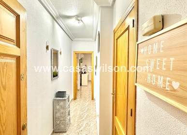 Sale - Apartment - Torrevieja - Centro