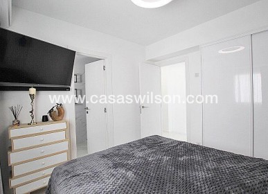 Sale - Appartement - Torrevieja