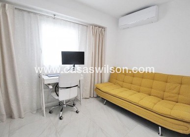 Sale - Appartement - Torrevieja