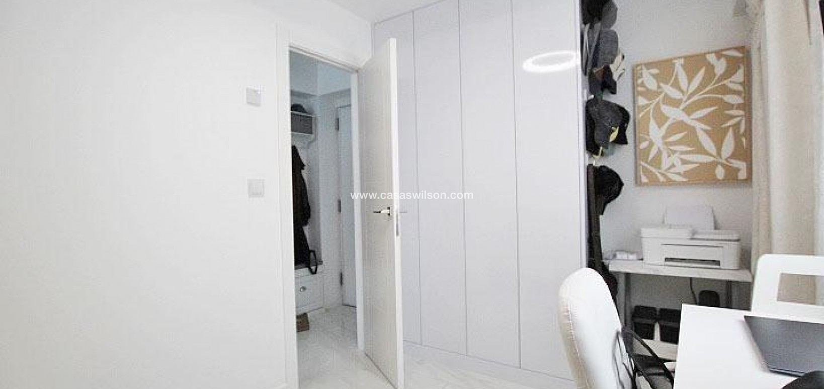 Sale - Appartement - Torrevieja