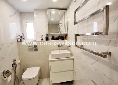 Sale - Appartement - Torrevieja