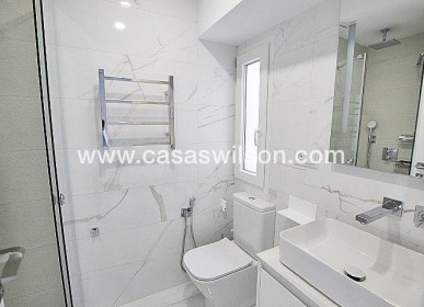 Sale - Appartement - Torrevieja