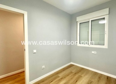 Sale - Appartement - Torrevieja - La Mata pueblo