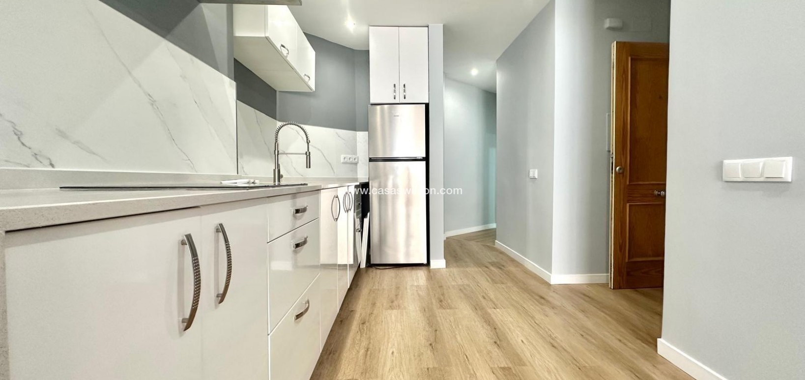 Sale - Appartement - Torrevieja - La Mata pueblo